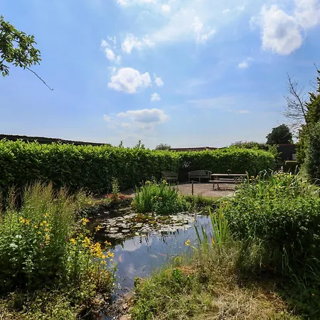 Granary Pickering